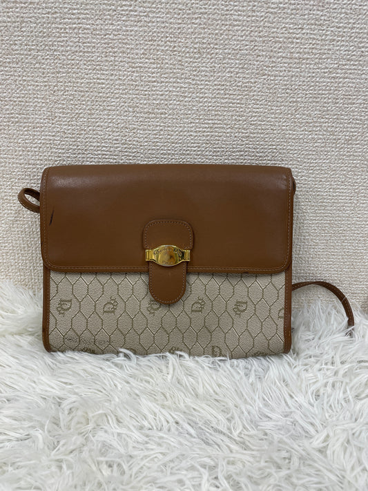 Dior Beige Shoulder Bags A-19139