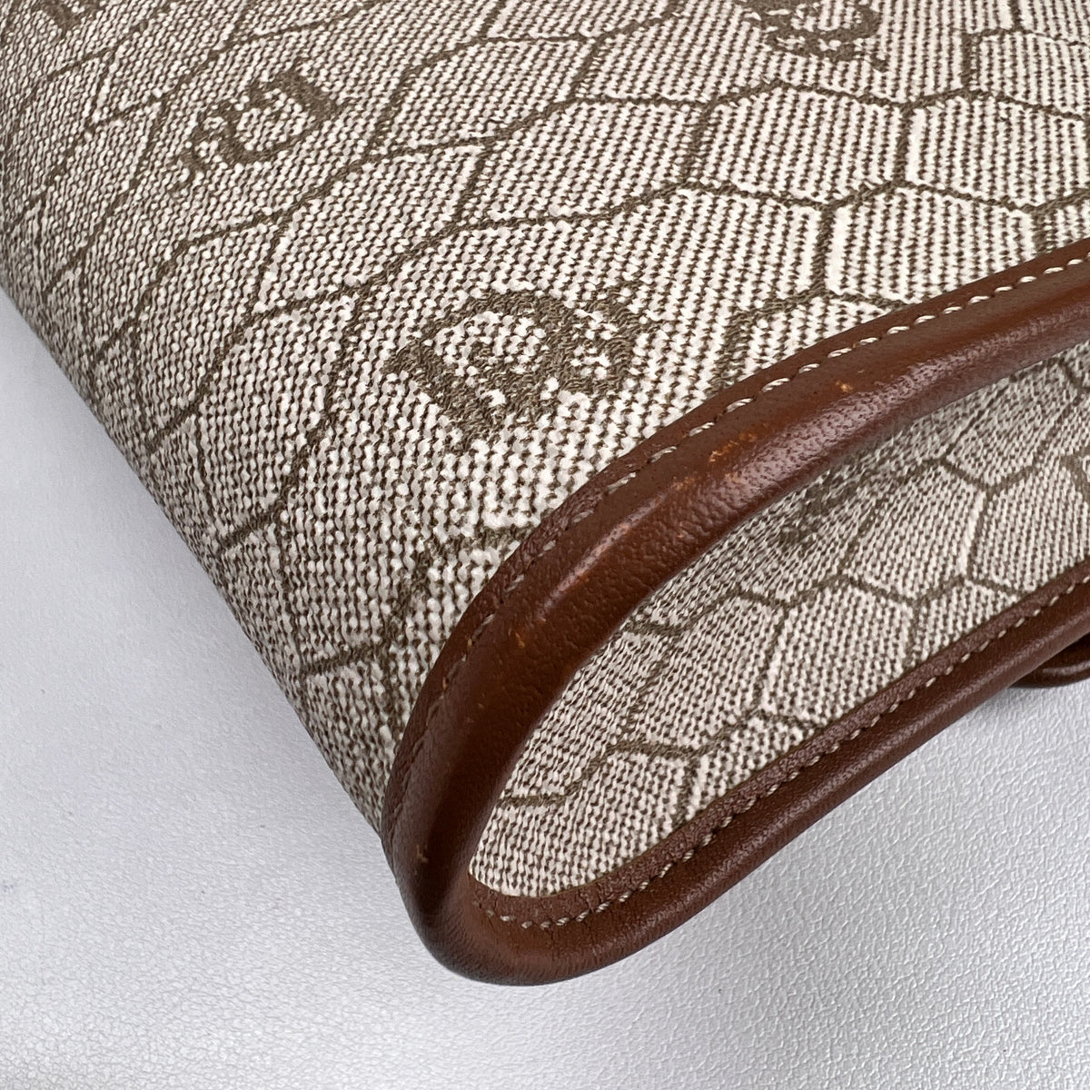 Dior Beige Shoulder Bags A-19139