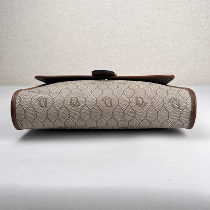 Dior Beige Shoulder Bags A-19139