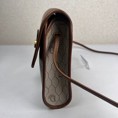 Dior Beige Shoulder Bags A-19139