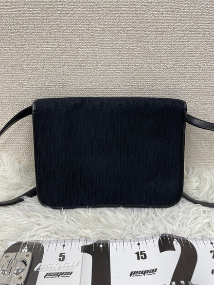 Dior Black Shoulder Bags A-19142