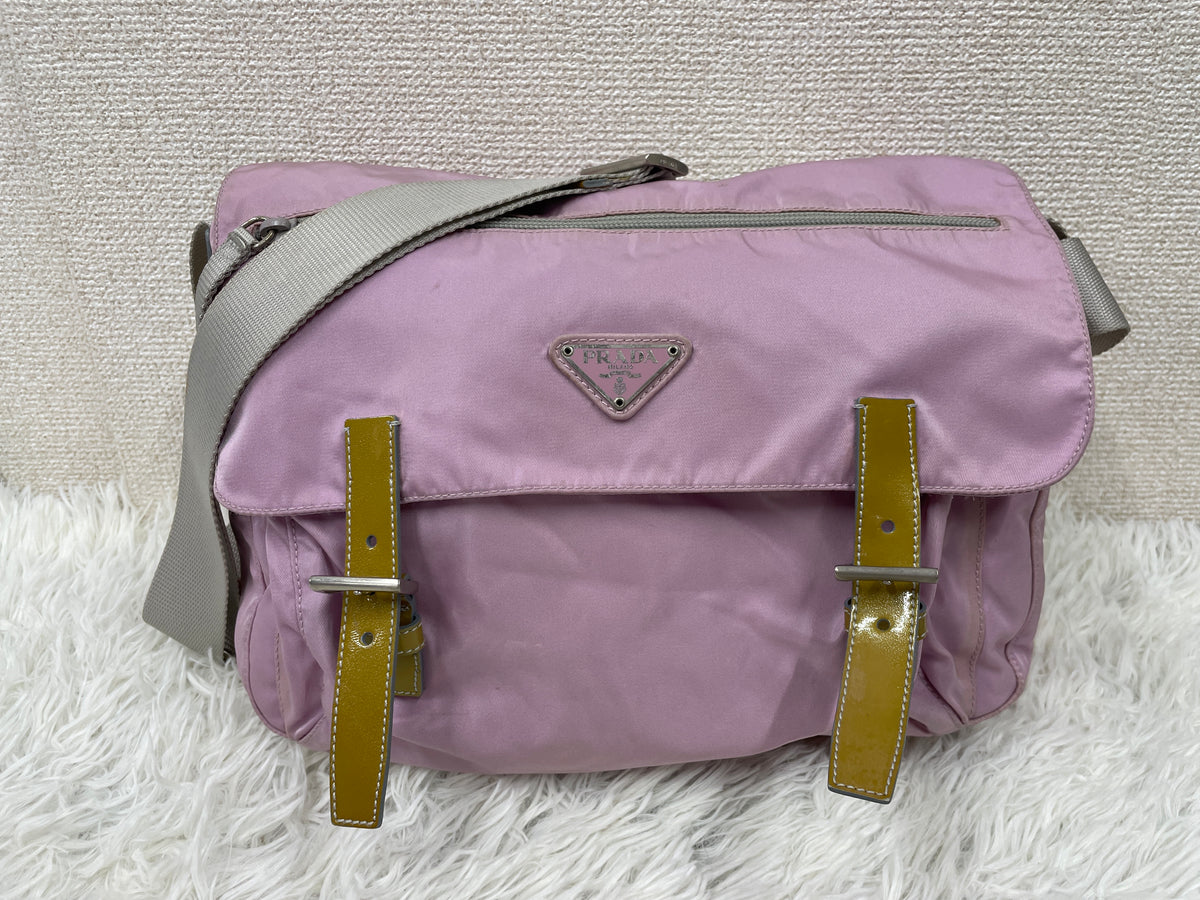 Prada Pink Shoulder Bags A-19154