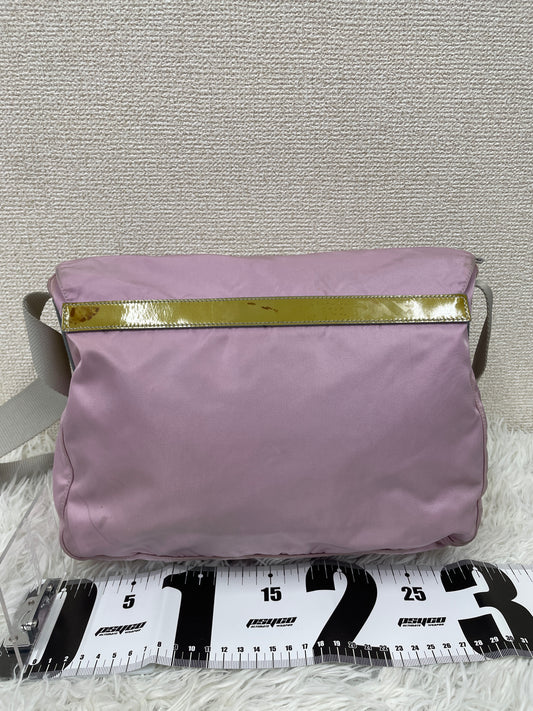 Prada Pink Shoulder Bags A-19154
