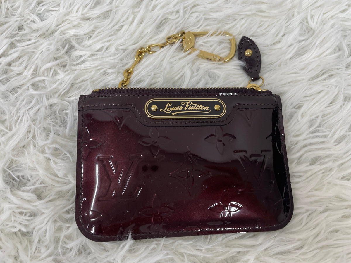 Louis Vuitton Bordeaux Wallets A-19156