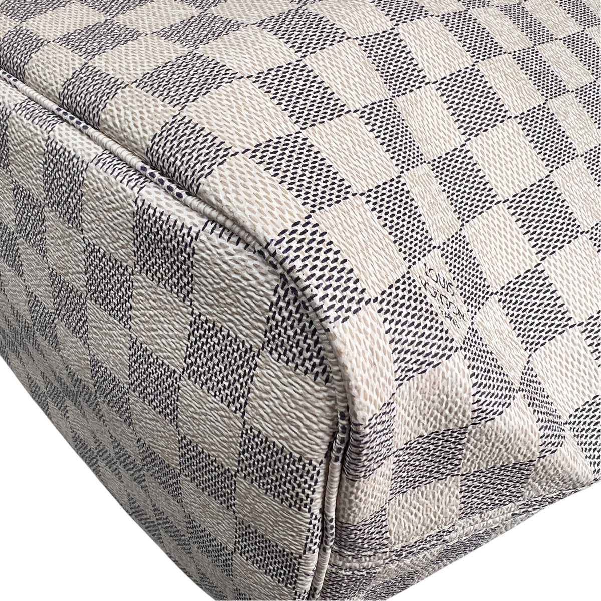 Louis Vuitton Multicolor Handle Bags A-19157