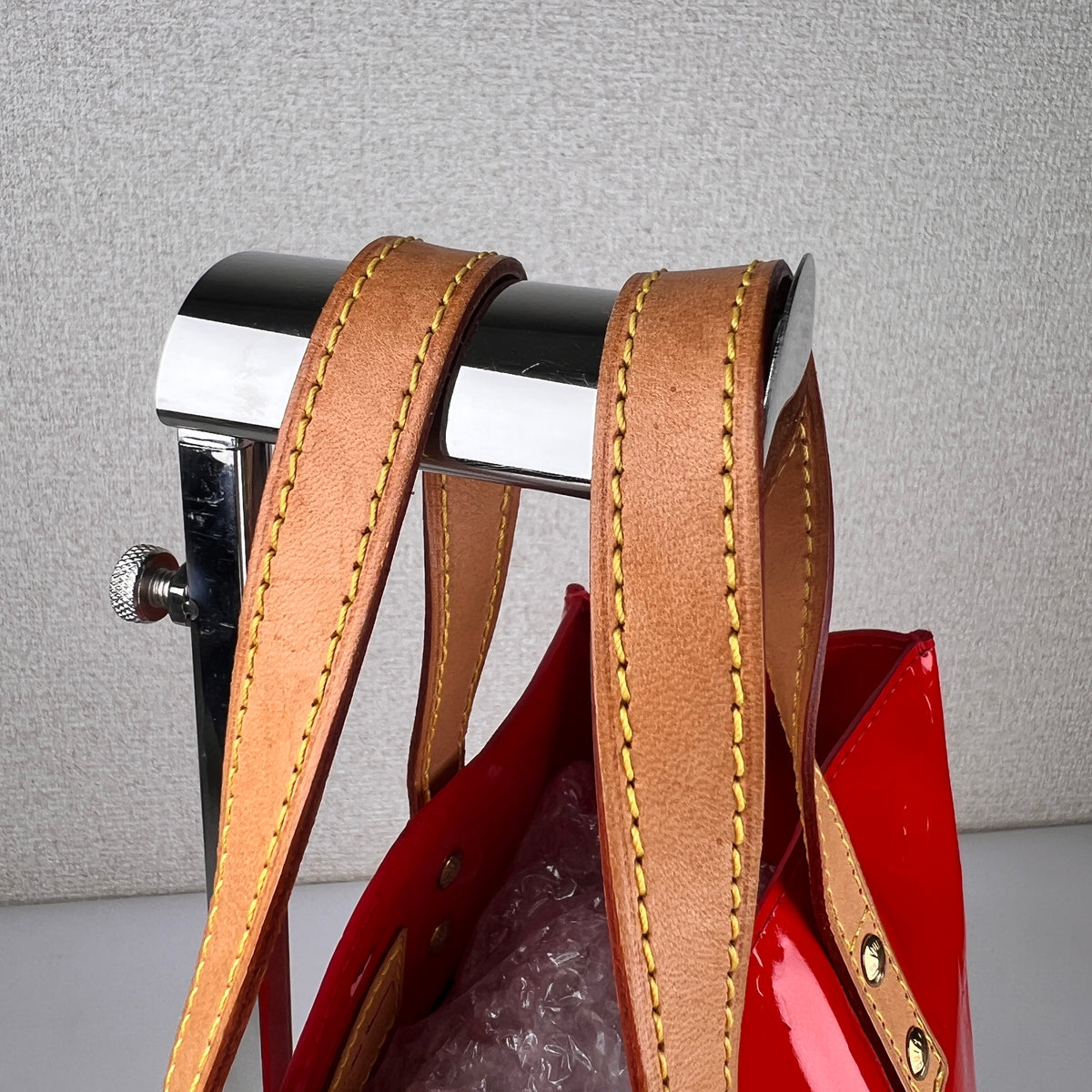 Louis Vuitton Red Handle Bags A-19166