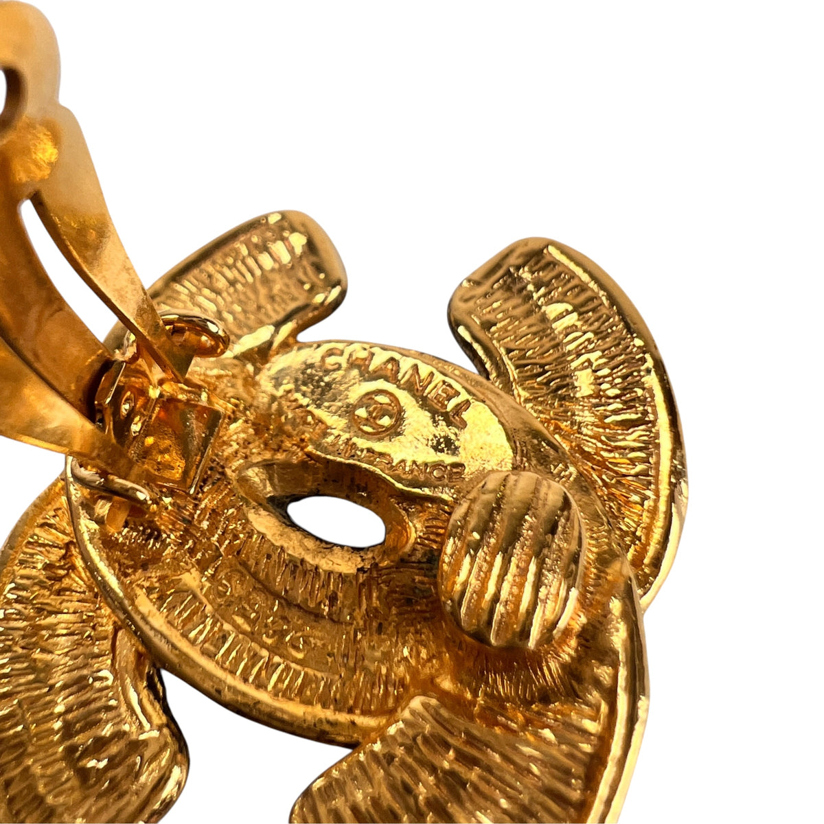 Chanel Gold Earrings A-19171