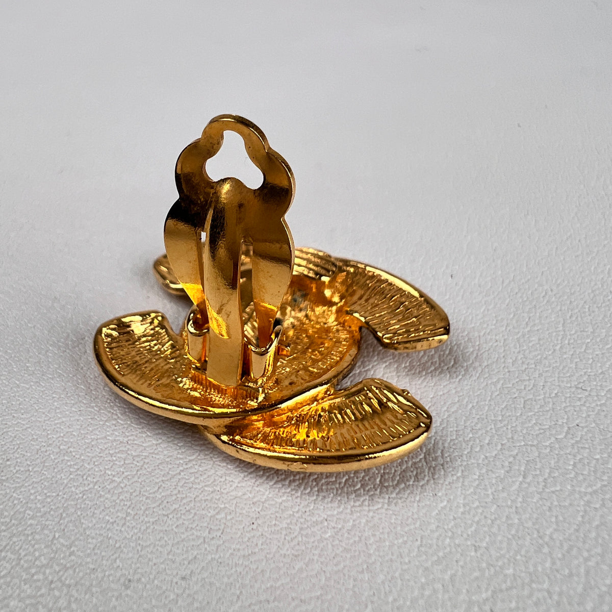 Chanel Gold Earrings A-19171