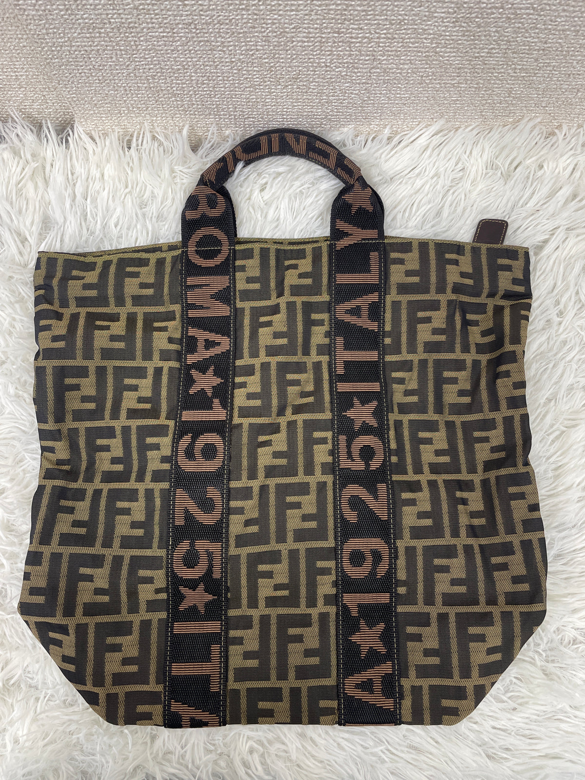 Fendi Brown Tote Bags A-19175