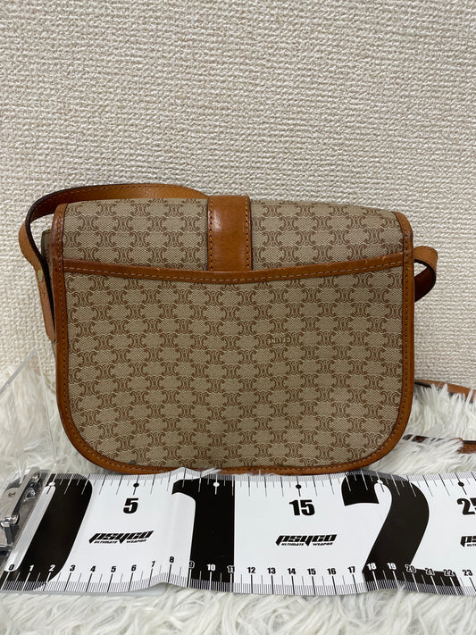 Celine Beige Shoulder Bags A-19177
