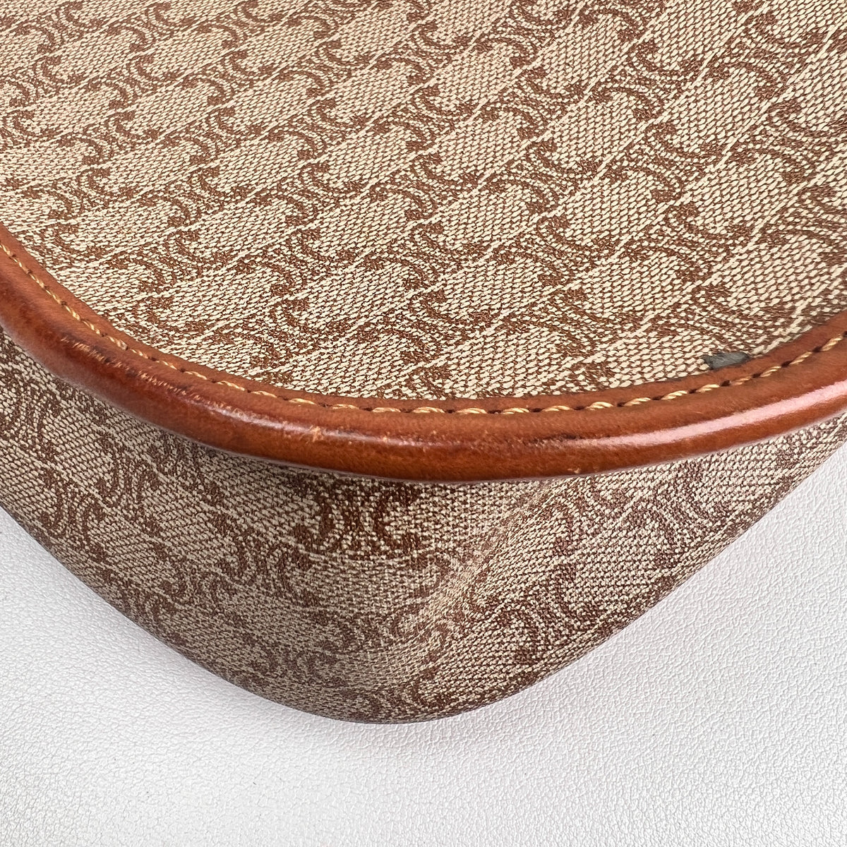 Celine Beige Shoulder Bags A-19177