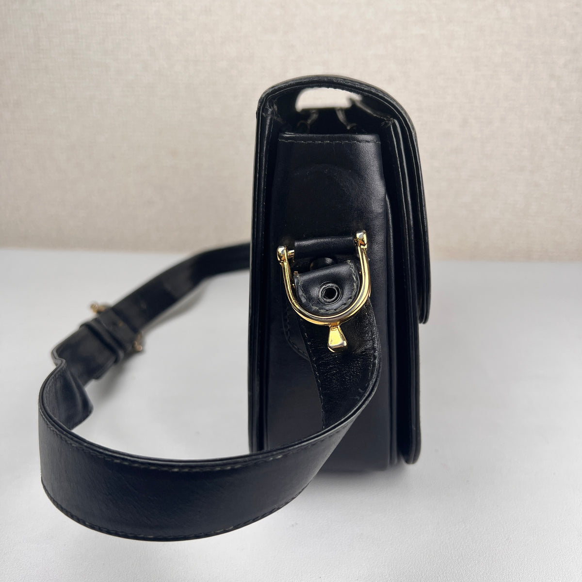 Celine Black Shoulder Bags A-19178