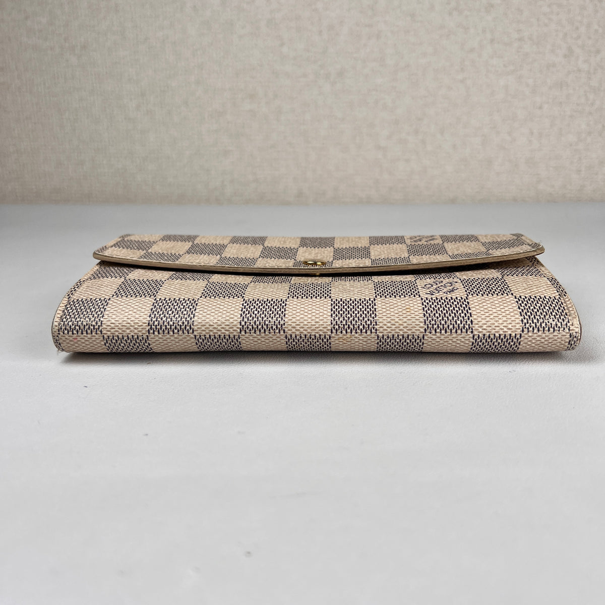Louis Vuitton Multicolor Wallets A-19186