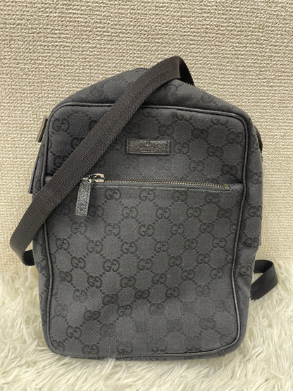 Gucci Black Shoulder Bags A-19190