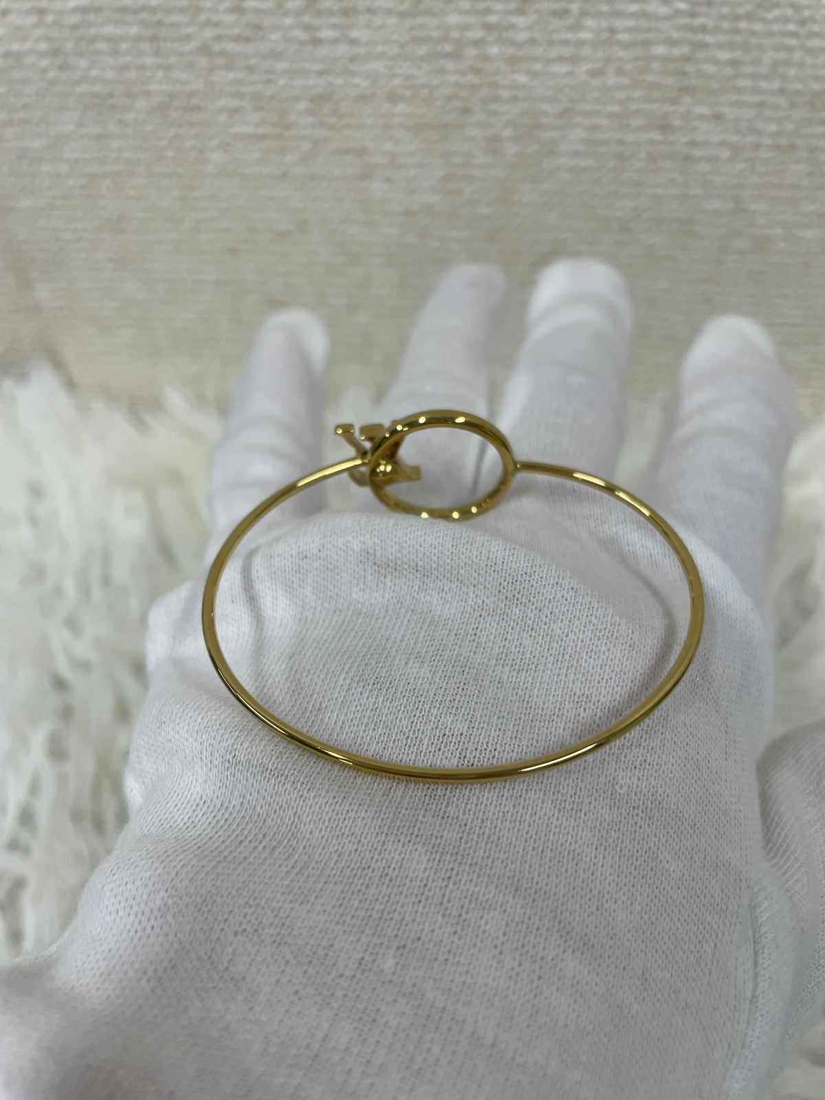 Louis Vuitton Gold Small goods A-19191