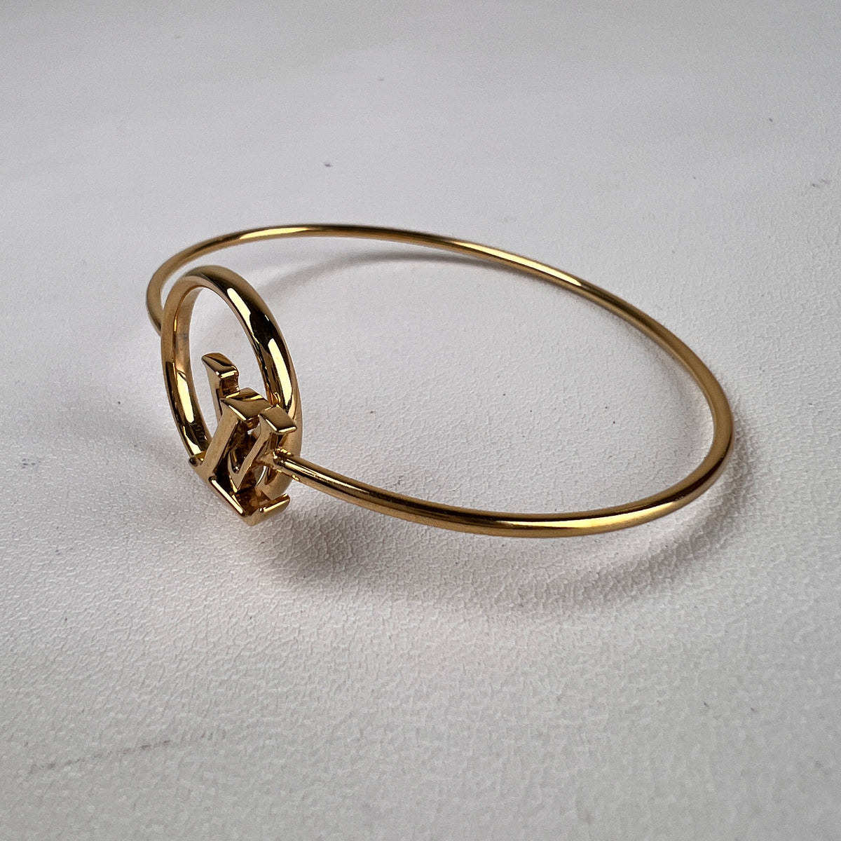 Louis Vuitton Gold Small goods A-19191