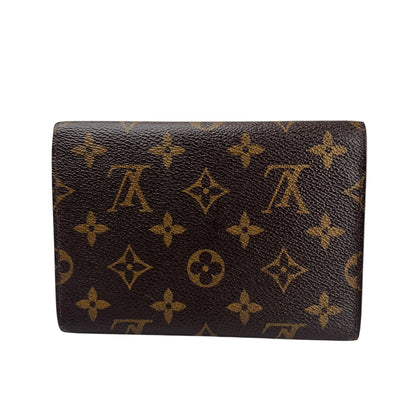 Louis Vuitton Brown Wallets A-19192