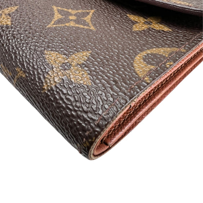 Louis Vuitton Brown Wallets A-19192