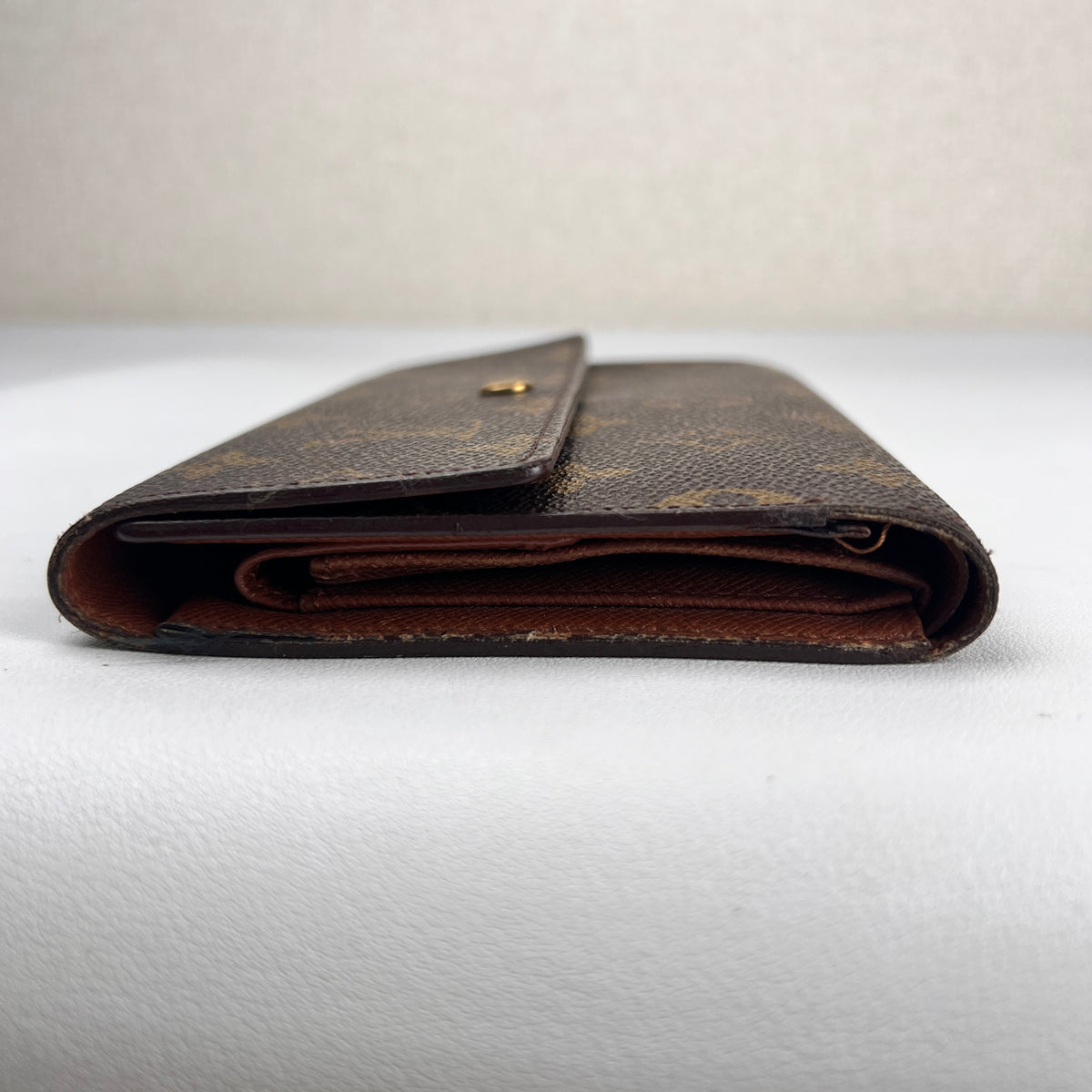 Louis Vuitton Brown Wallets A-19192