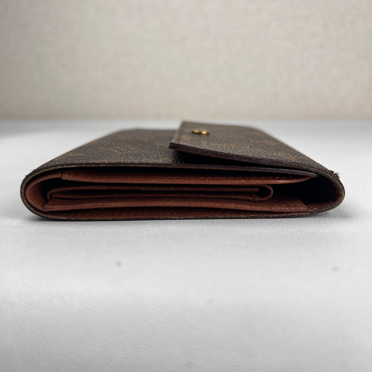 Louis Vuitton Brown Wallets A-19192