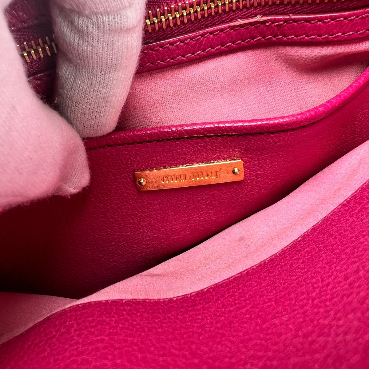 Miu Miu Pink Handle Bags A-19203