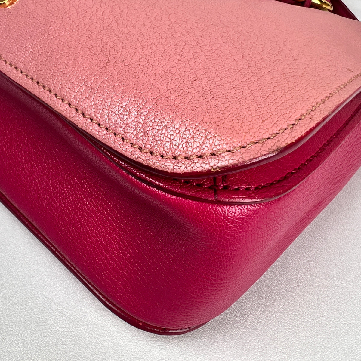 Miu Miu Pink Handle Bags A-19203