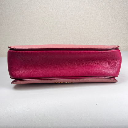 Miu Miu Pink Handle Bags A-19203