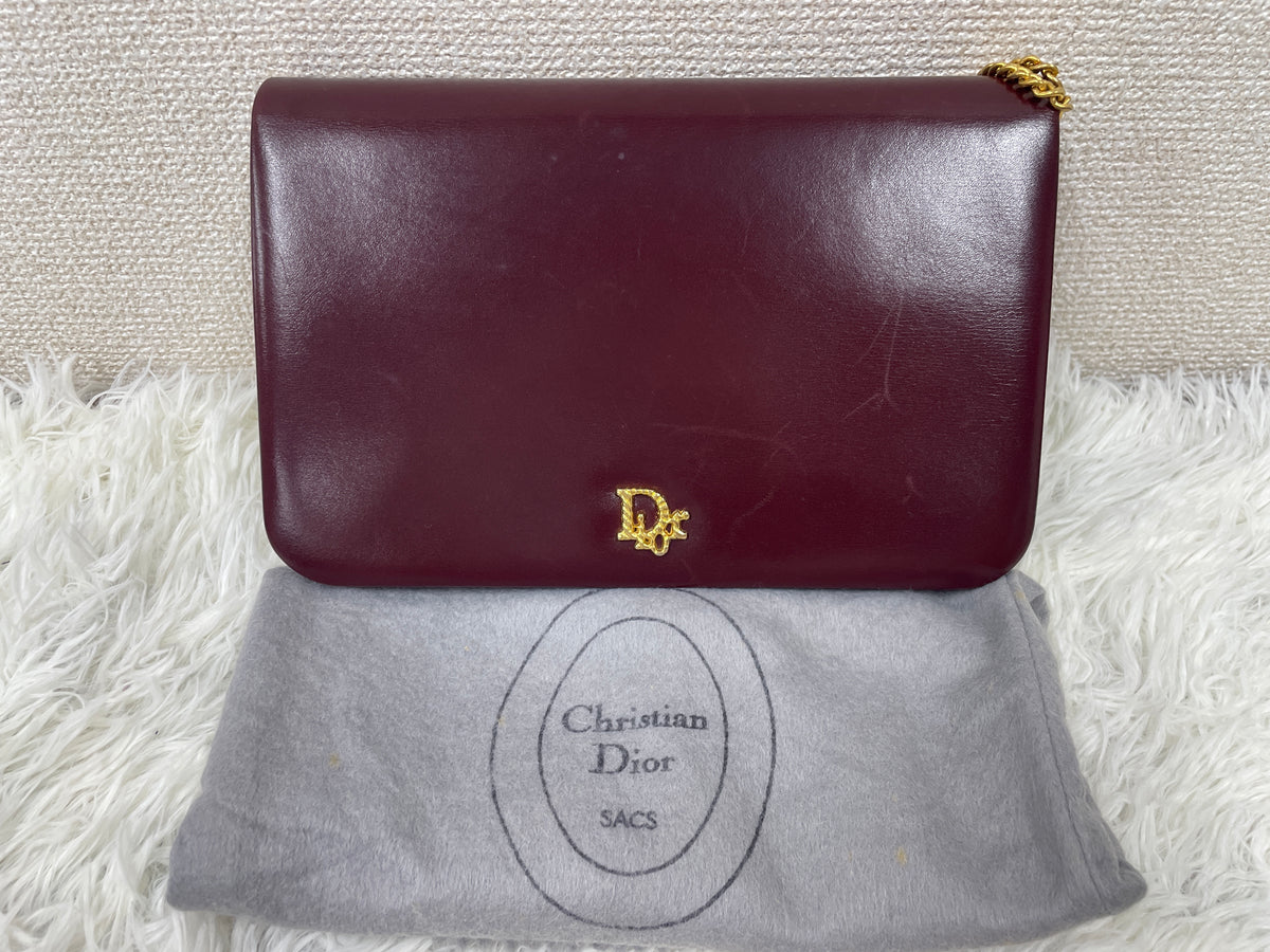 Dior Bordeaux Shoulder Bags A-19240