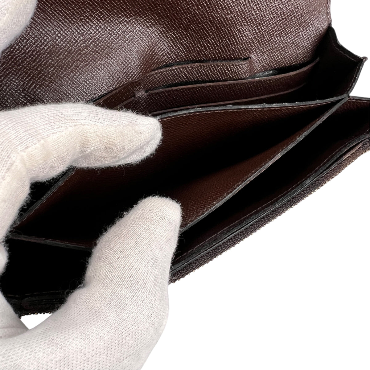 Louis Vuitton Brown Wallets A-19246