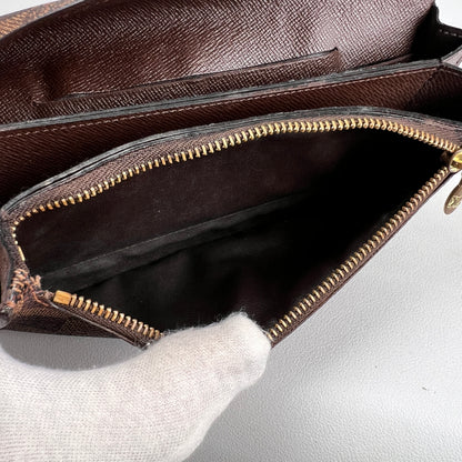 Louis Vuitton Brown Wallets A-19246