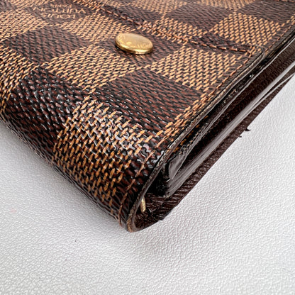 Louis Vuitton Brown Wallets A-19246