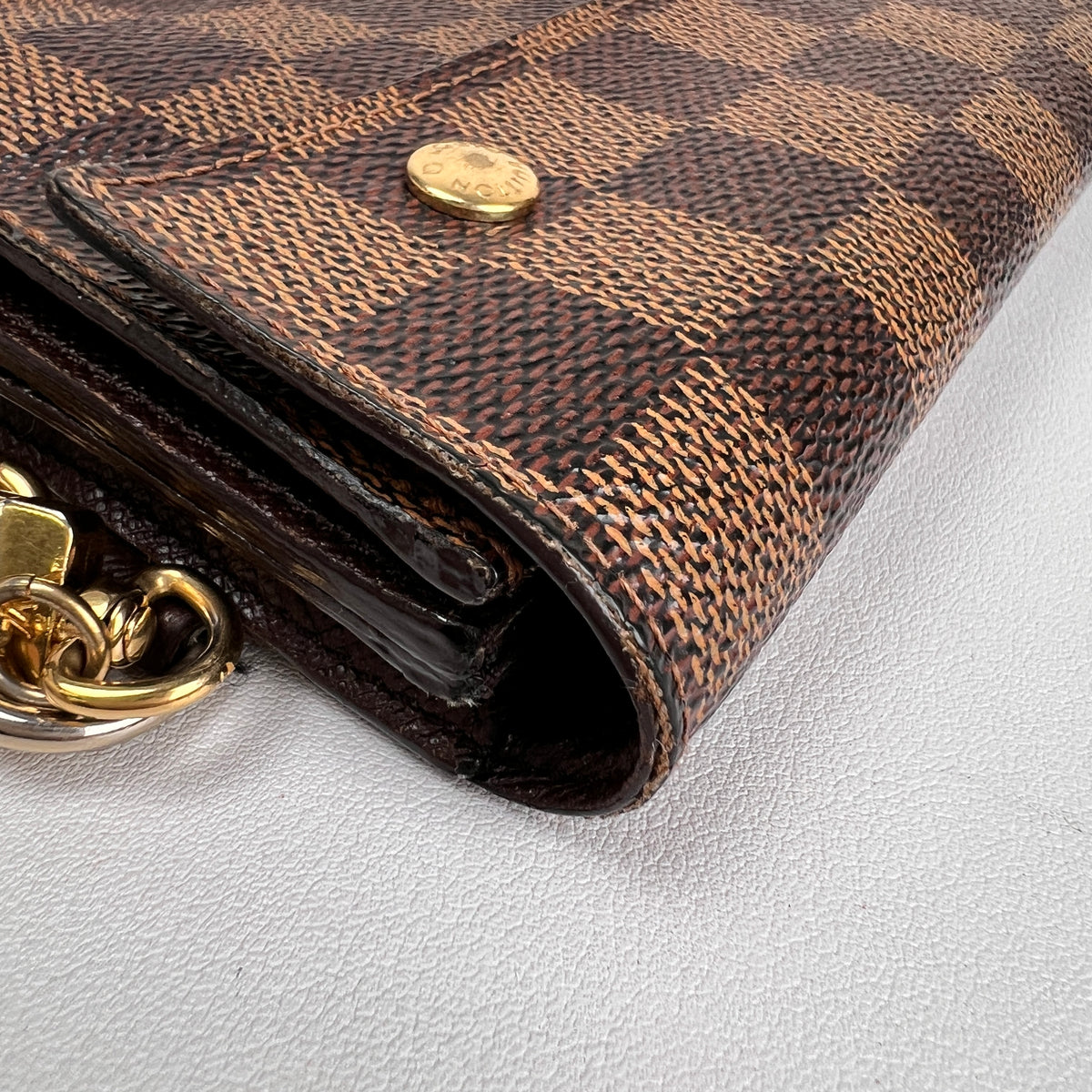Louis Vuitton Brown Wallets A-19246