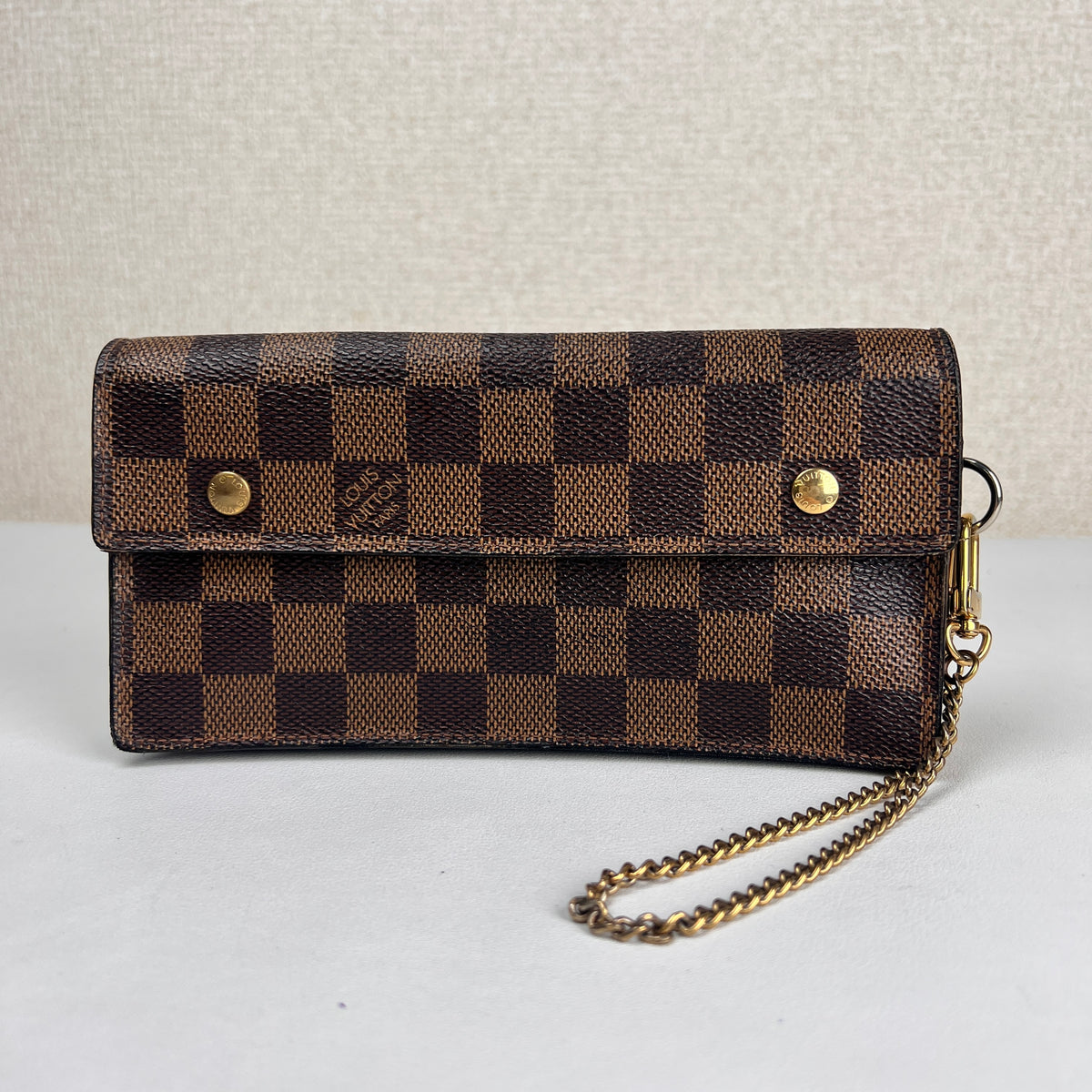 Louis Vuitton Brown Wallets A-19246