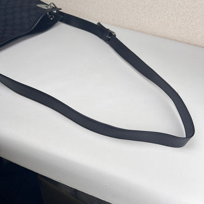 Gucci Gray Shoulder Bags A-19250