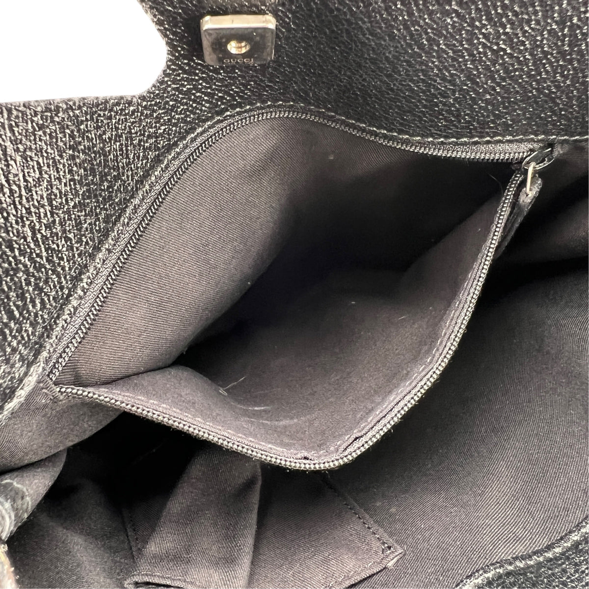 Gucci Gray Shoulder Bags A-19250