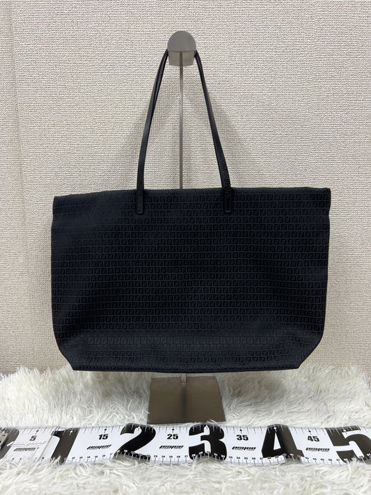 Fendi Black Tote Bags A-19254