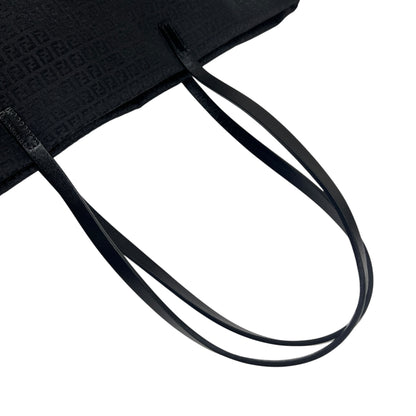 Fendi Black Tote Bags A-19254