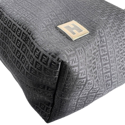 Fendi Black Tote Bags A-19254