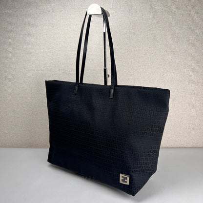 Fendi Black Tote Bags A-19254