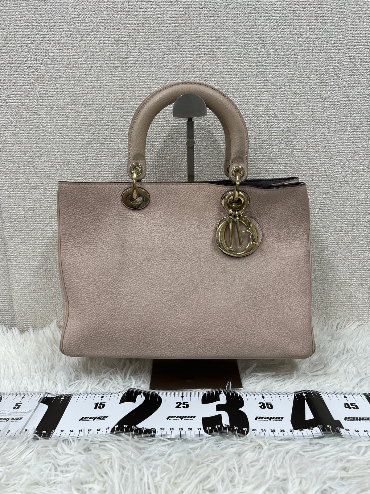 Dior Beige Handle Bags A-19257
