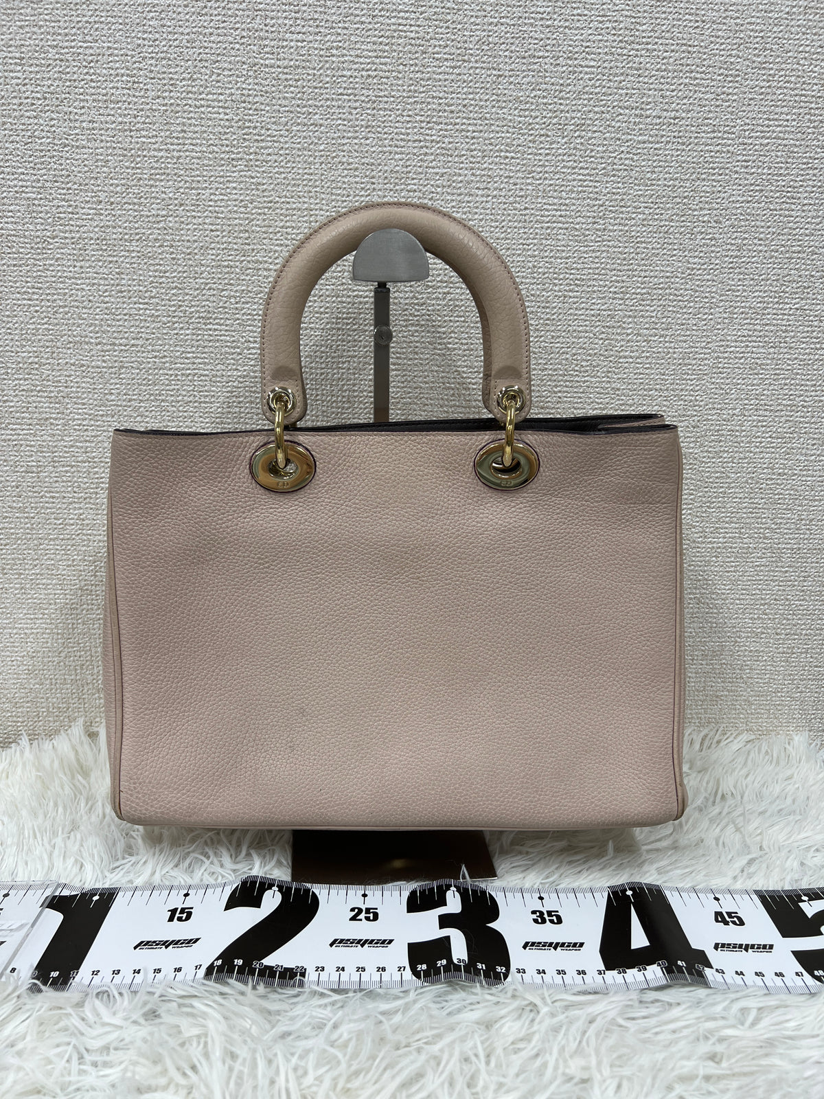 Dior Beige Handle Bags A-19257