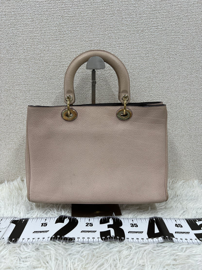 Dior Beige Handle Bags A-19257