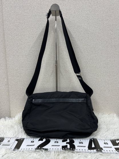 Prada Black Shoulder Bags A-19258