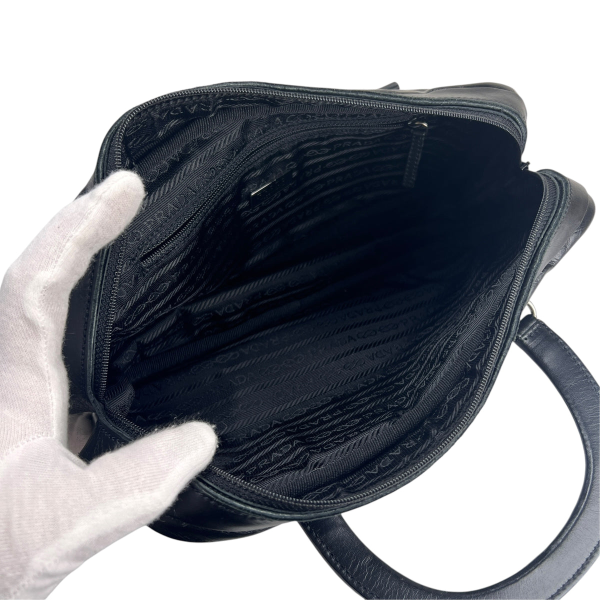 Prada Black Handle Bags A-19259