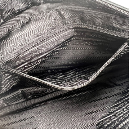 Prada Black Handle Bags A-19259