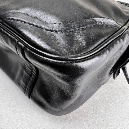 Prada Black Handle Bags A-19259