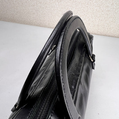 Prada Black Handle Bags A-19259