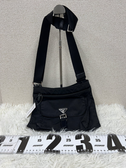 Prada Black Shoulder Bags A-19260