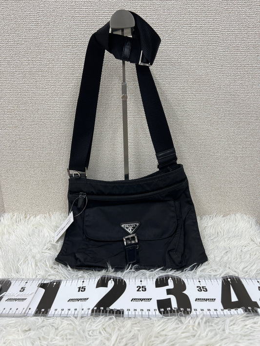 Prada Black Shoulder Bags A-19260