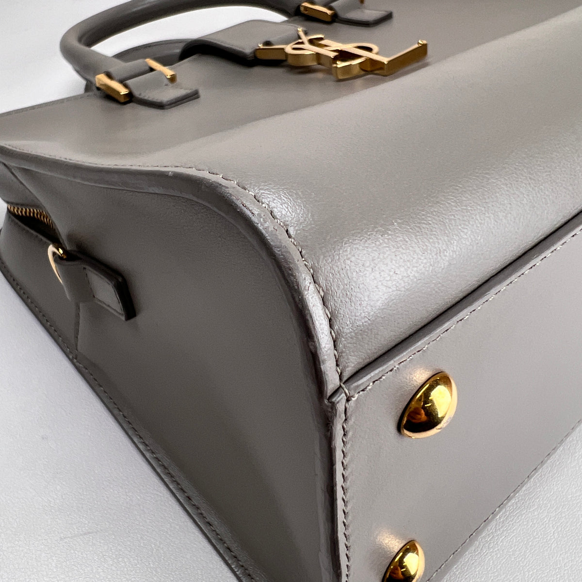 Saint Laurent Gray Handle Bags A-19263